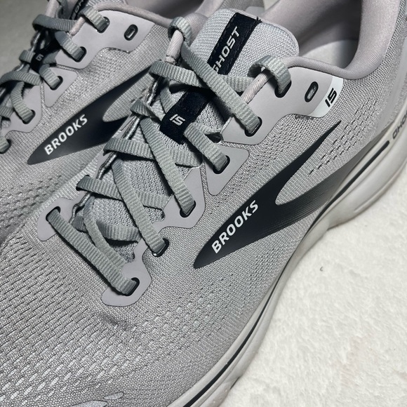 Brooks Chost 15 Light Gray Athletic‎ Sneakers Sz 14 main image 7